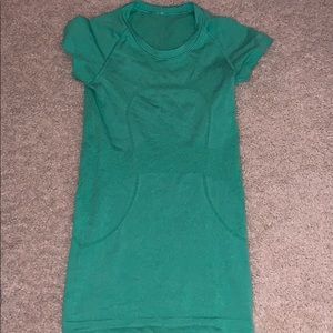 Swiftly Tech Short Sleeve Crew